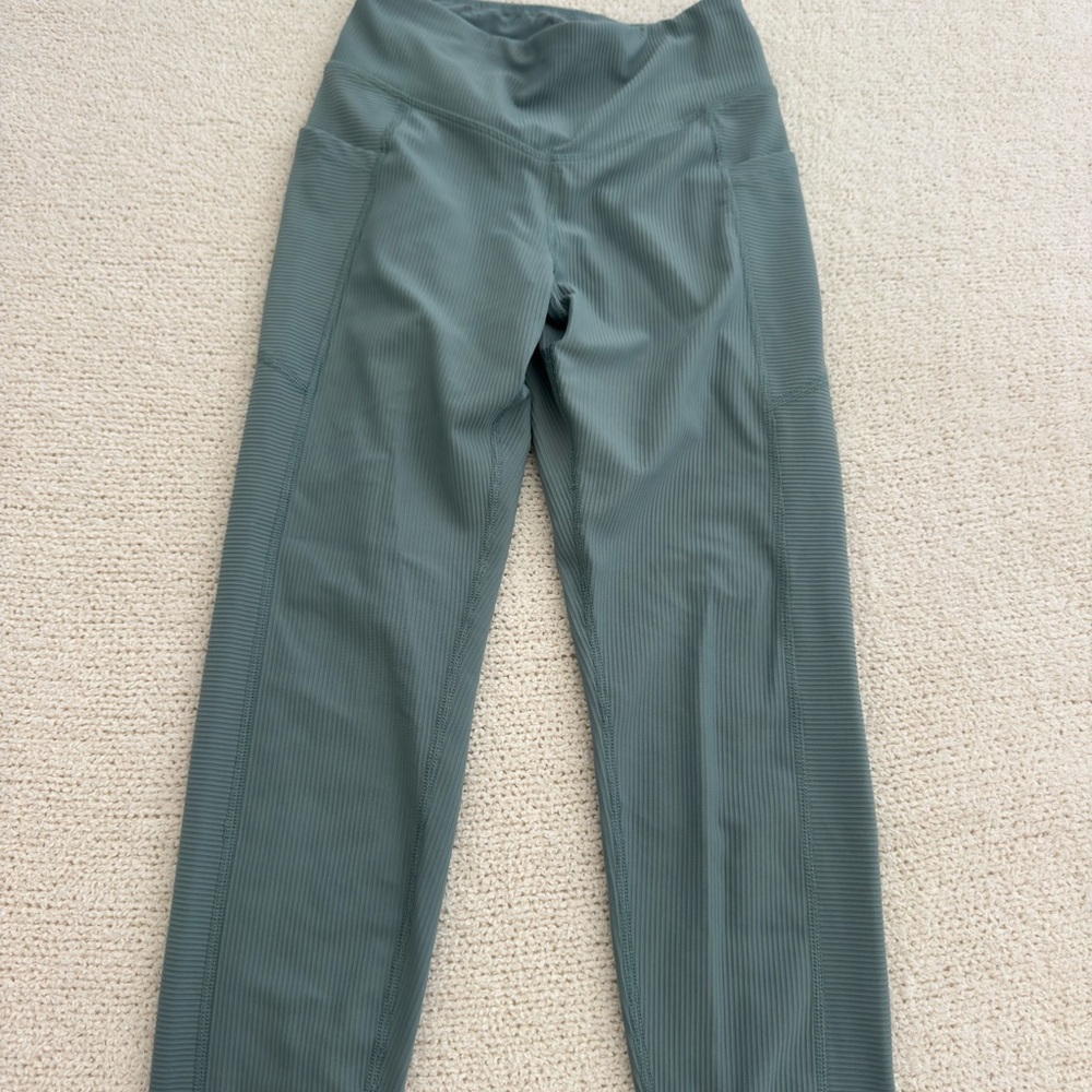 Old Navy High-Rise Leggings